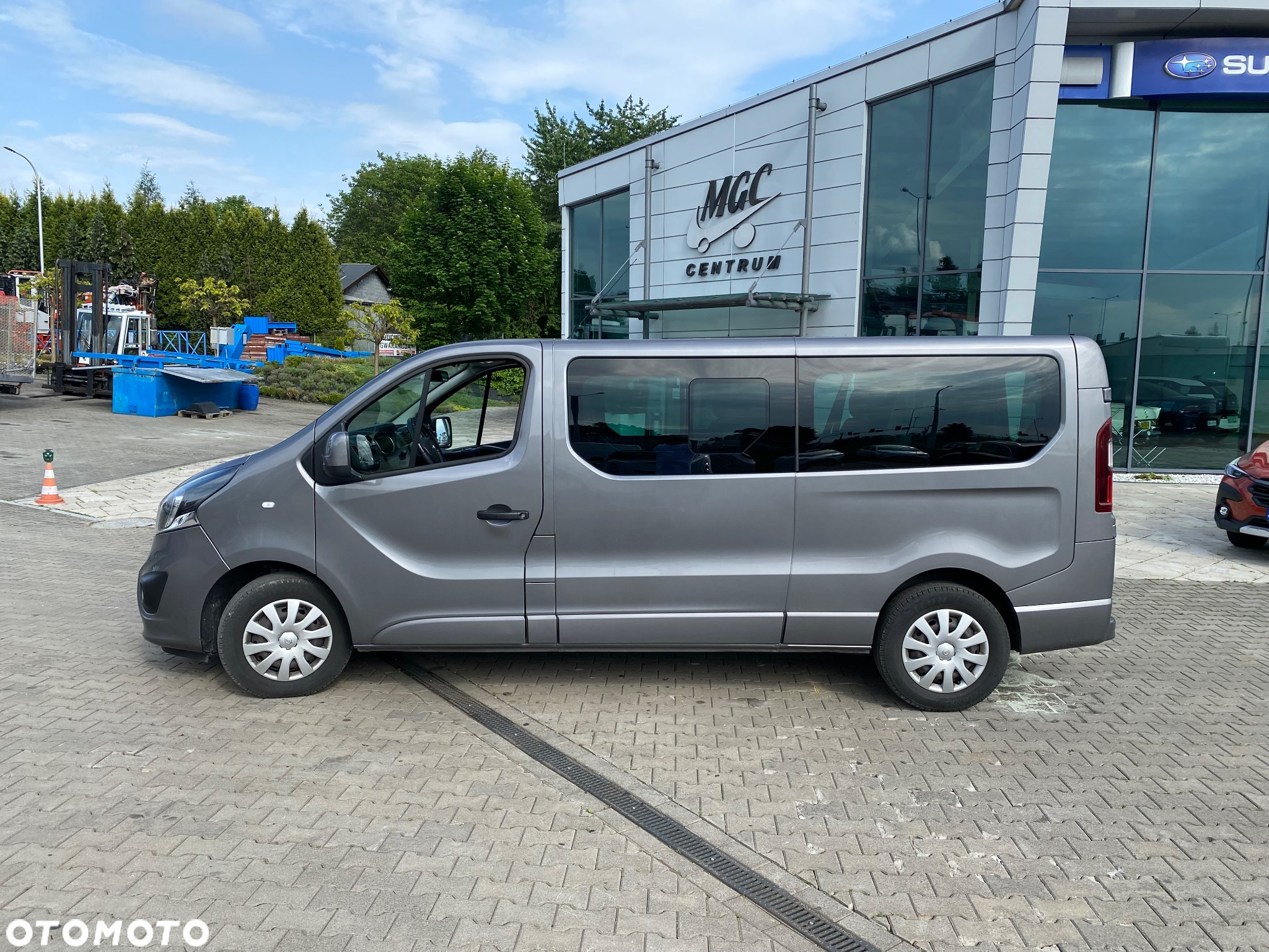 Opel Vivaro Tourer 1.6 CDTI L2 - 12