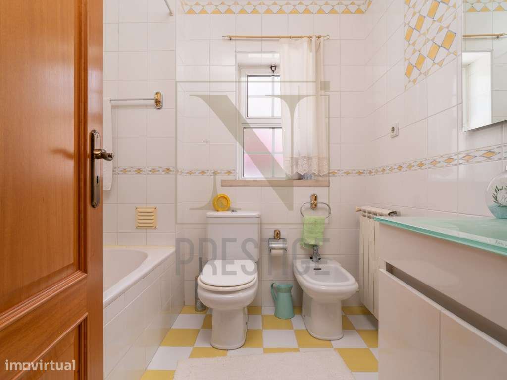 Moradia T3 + 1 em Eiras-22