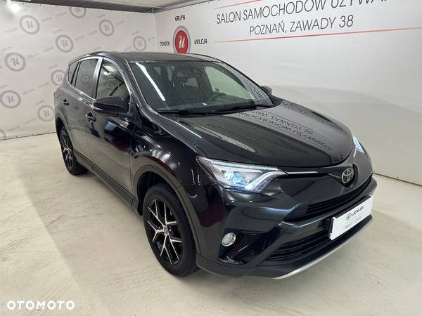 Toyota RAV4 - 4