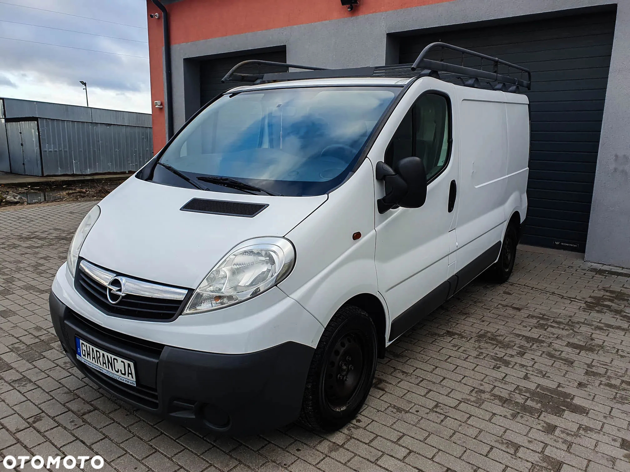 Opel Vivaro - 2