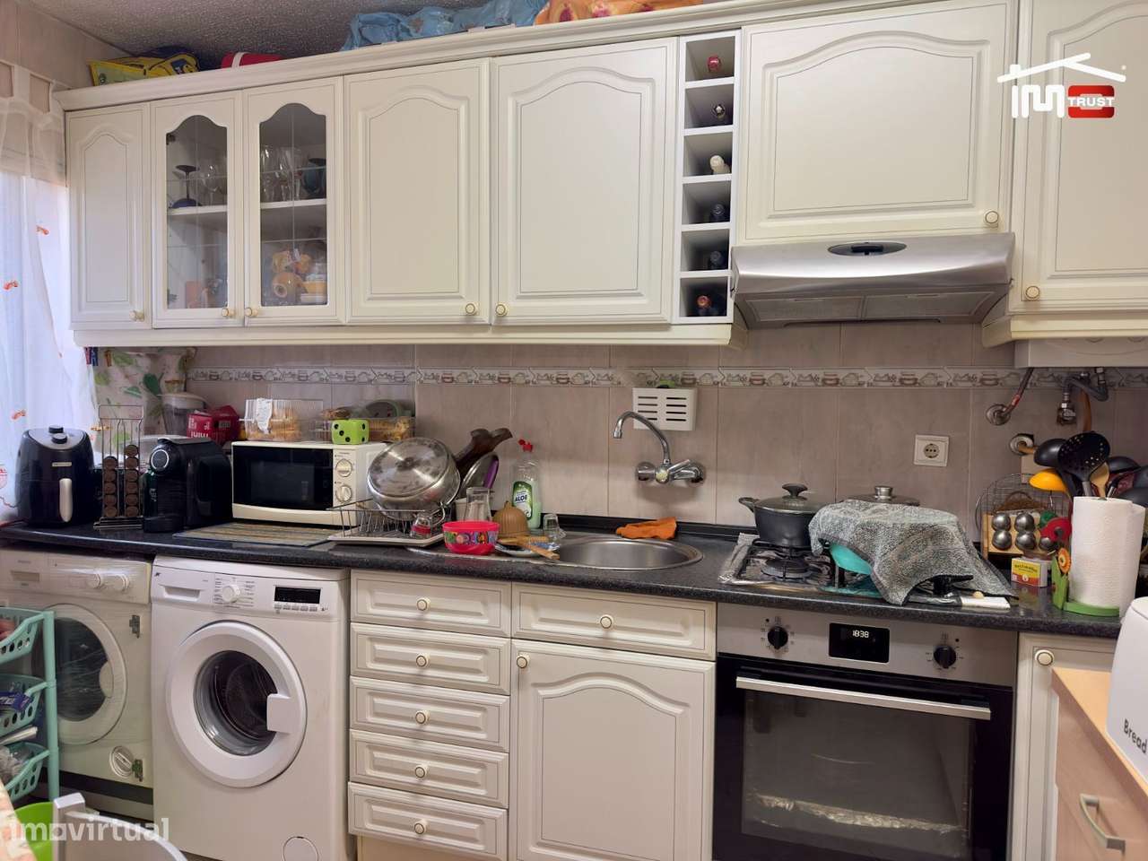 Incrível Apartamento T3 - Com Arrecadação e Elevador - Muito Lumino... - Grande imagem: 3/31