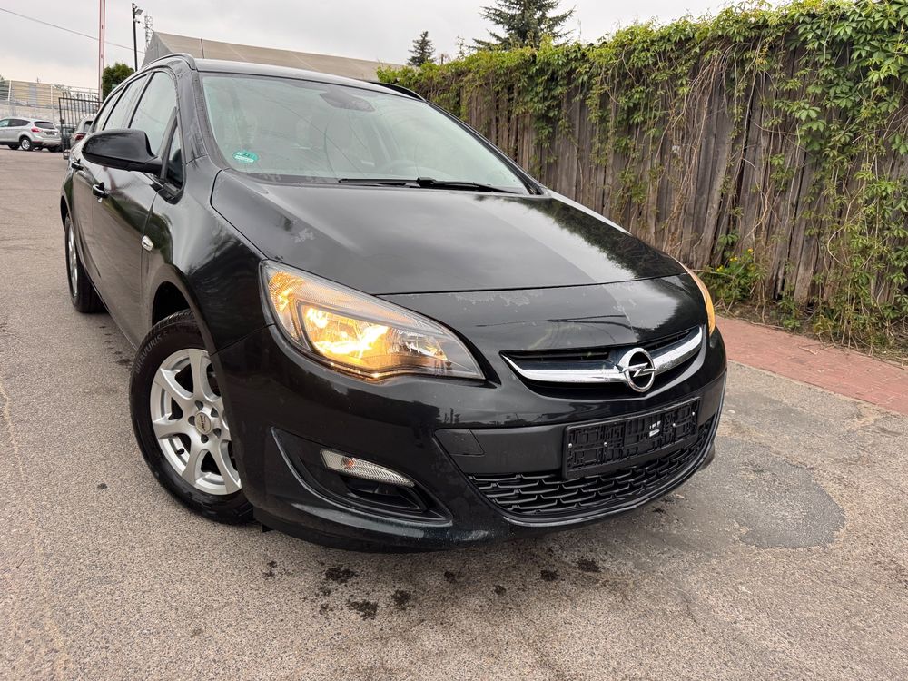 Opel Astra J 1.4 Turbo ecoFLEX Start/Stop ENERGY 2013