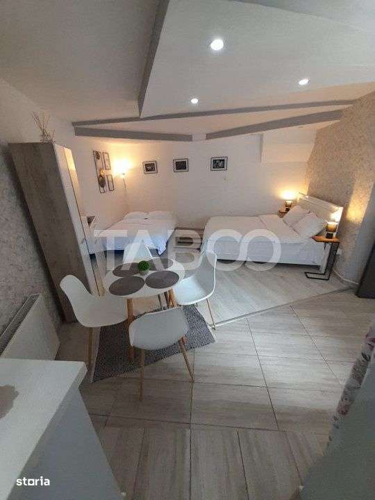 Garsoniera cocheta 30 mp la parter de vanzare Ultracentral Sibiu - Imagine principală: 5/18