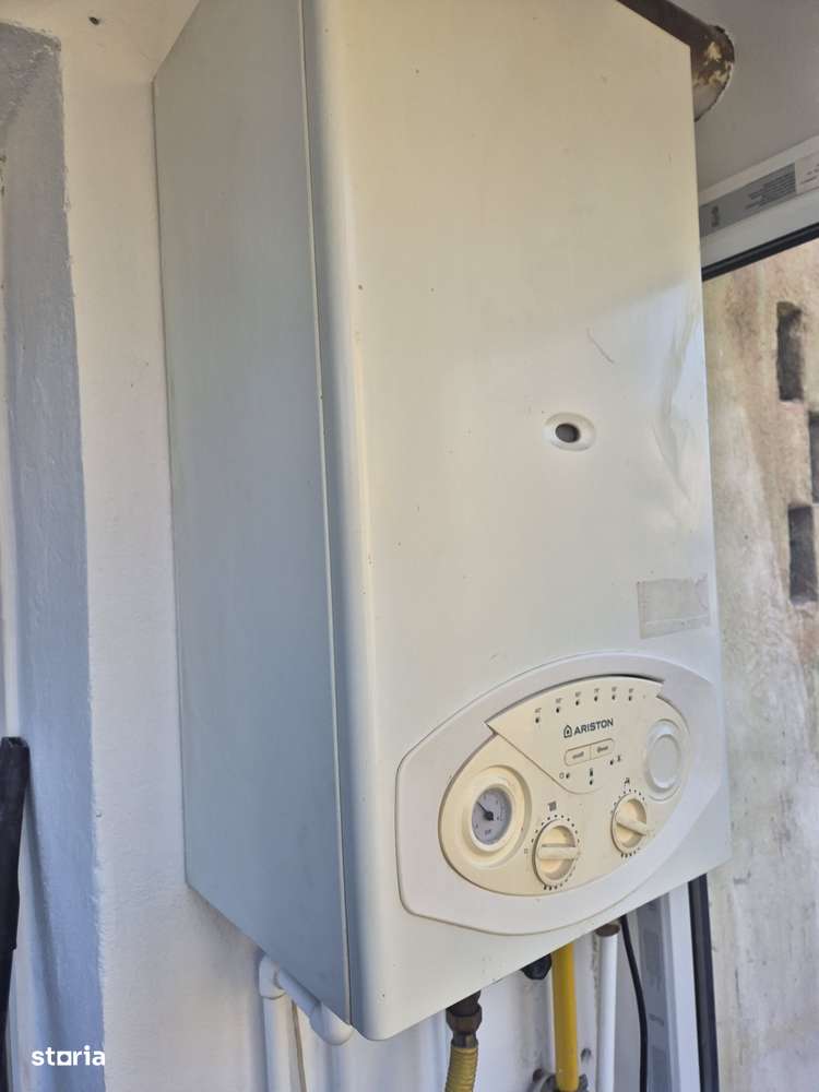 Garsonieră cu balcon, et.1 Intim - Imagine principală: 5/5