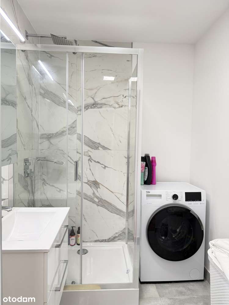 R E Z E R W A C J A.-16