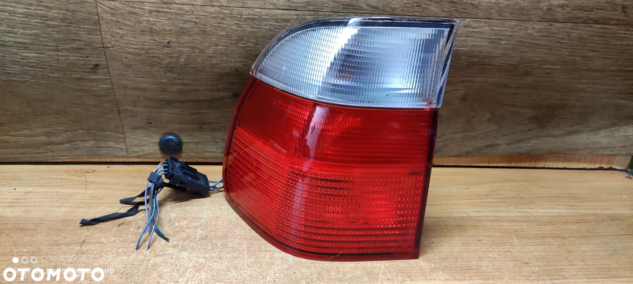 Lampa tylna lewa tył lewy BMW e39 kombi touring  2496321 - 1