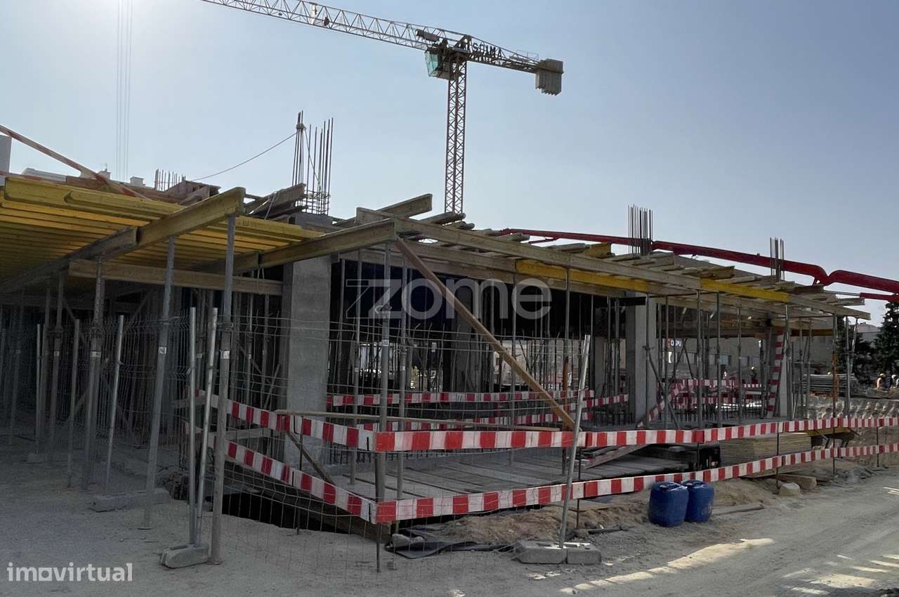 Loja H em Matosinhos Sul Nautilus IV - Grande imagem: 4/15