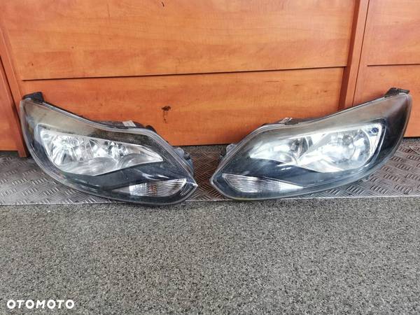 LAMPY PRZÓD LEWA I PRAWA FORD FOCUS MK3 UK - 1