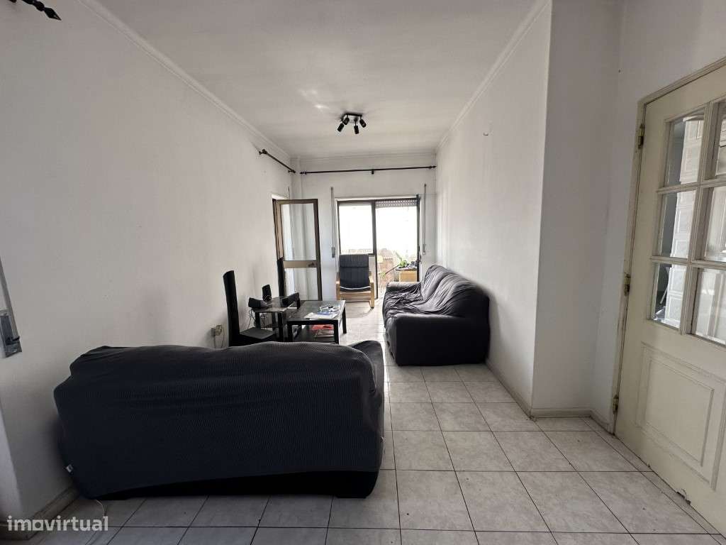 Apartamento T3 em Sacavém com 51 m² de terraço - Grande imagem: 2/13