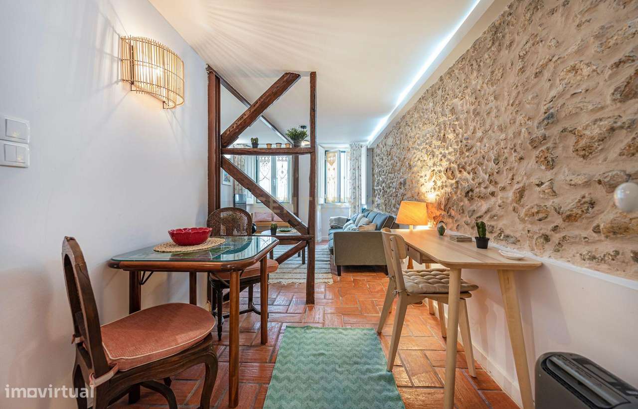 T1 Remodelado no Coração de Santos-o-Velho - Grande imagem: 4/34