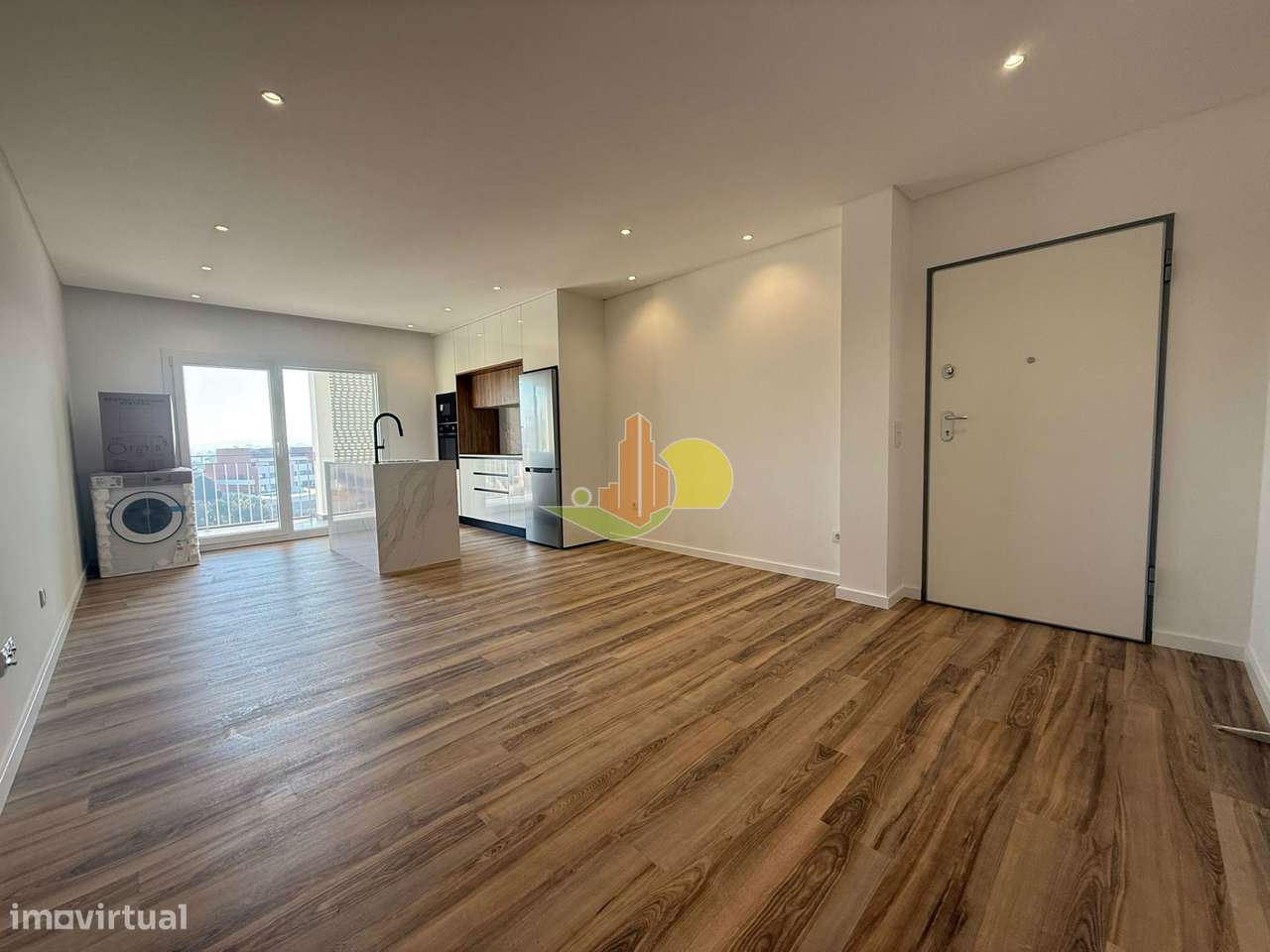 T2k com Garagem Dupla - Grande imagem: 2/26