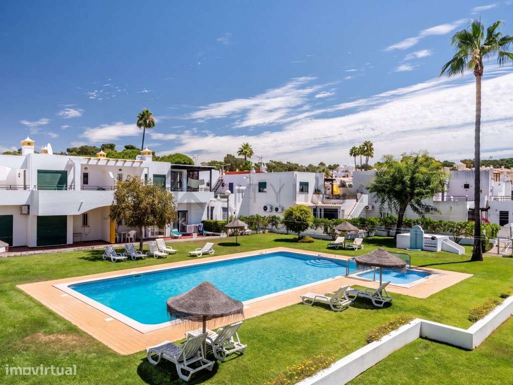 Exclusivo Apartamento T3 Duplex com Terraço Panorâmico em Condomíni...-0