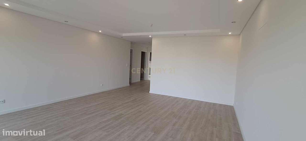 T3 com terraço privativo e vista mar em empreendimento de prestígio - Grande imagem: 5/49