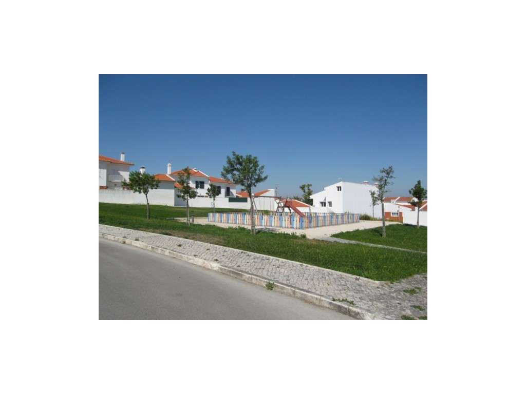 Lote de terreno em Vila Franca de Xira-6