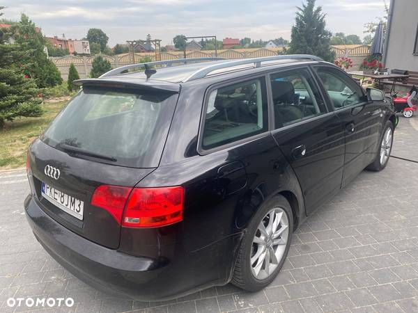 Audi A4 Avant 2.0 TDI - 13