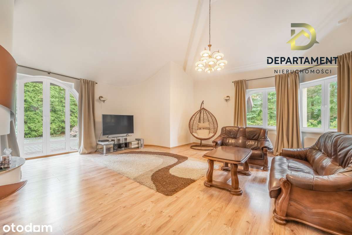 Ta piękna rezydencja może być Twoja !!!-9