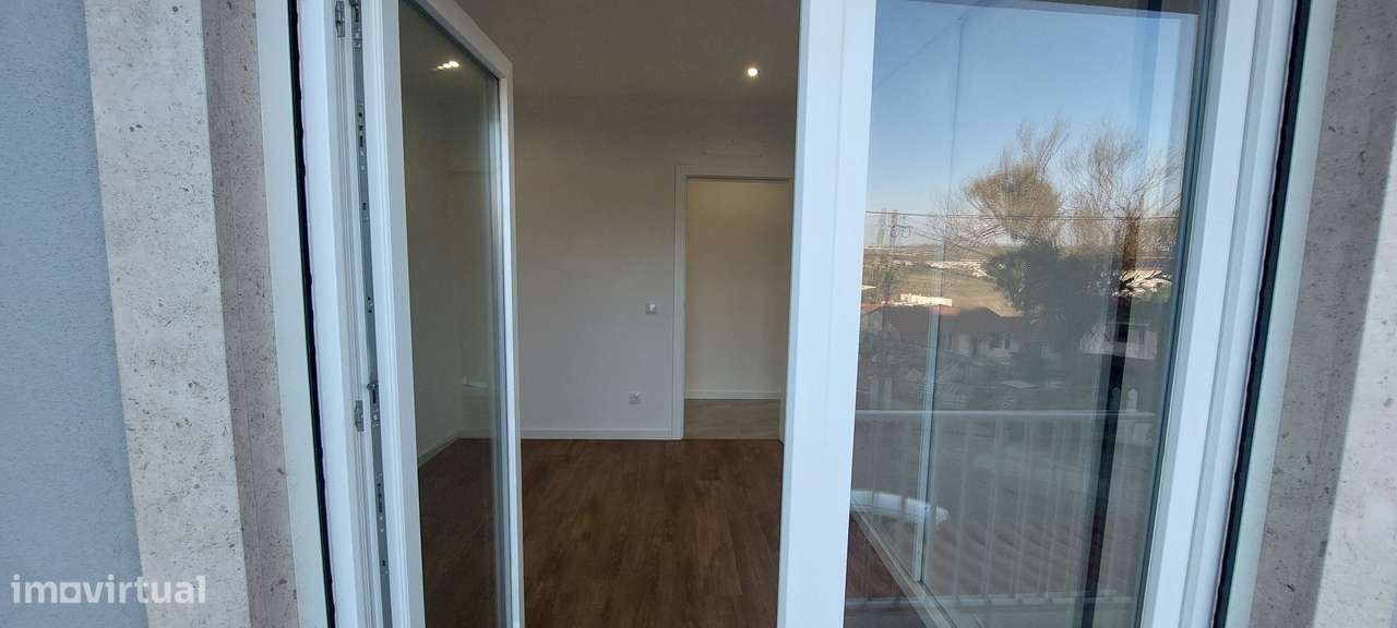 Apartamento T3 Novo na Lourinhã-9