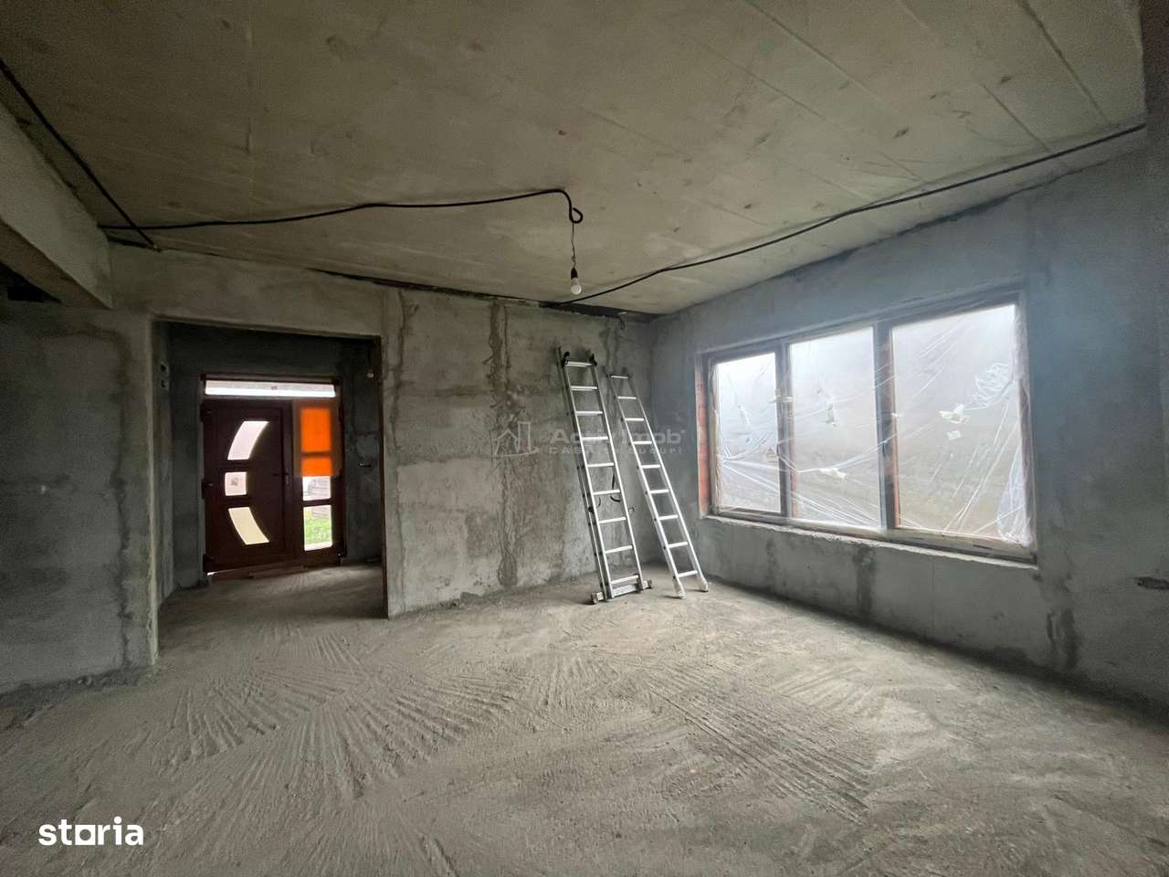 Lugoj, Vila La Rosu, 6 Cam., 263 Mp., Costeiu - Imagine principală: 4/20