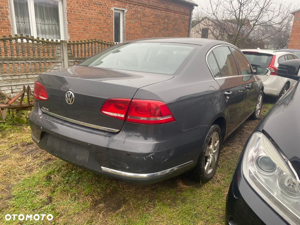 Wszystkie części VW Passat B7 1.6 TDI/2.0 TDI lakier: LI7F, silnik: CAYC, skrzynia: MYP - 4