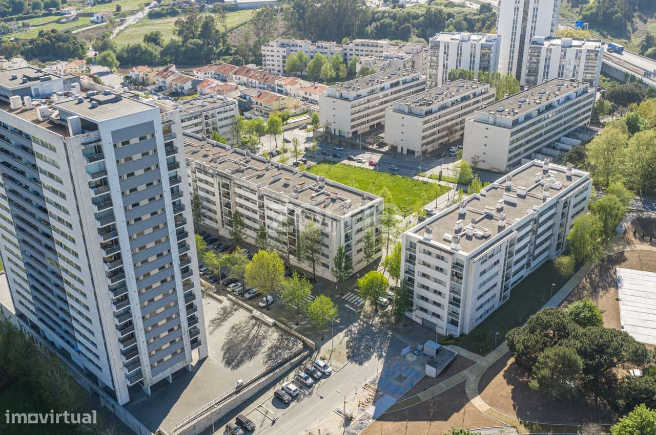 Apartamento T2 em Ponte de Moreira na Maia-24