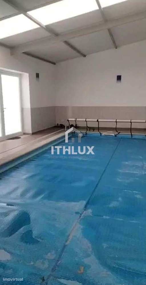 Moradia T4 com Piscina Interior à Venda em Maceira – Leiria - Grande imagem: 2/26