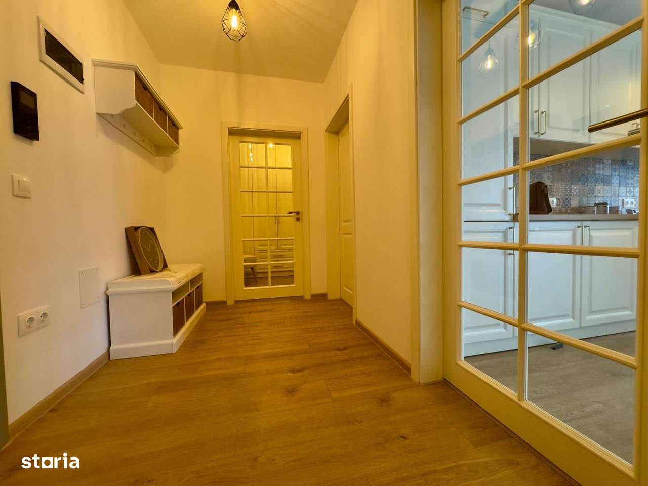 Apartament 3 camere de vanzare- Avantgarden Faza 4-10