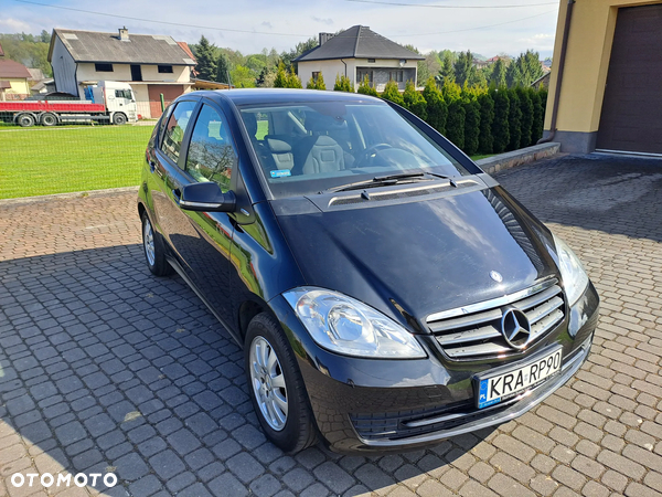 Mercedes-Benz Klasa A 160 BlueEfficiency - 3