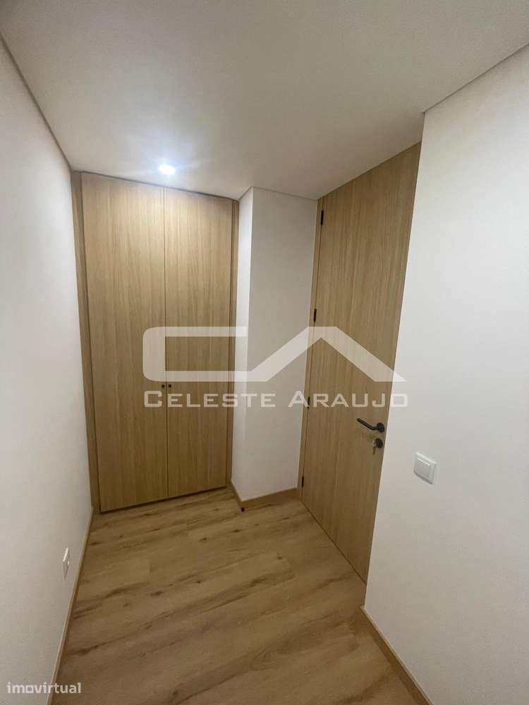 Apartamento T2+1 NOVO em São João da Madeira-19