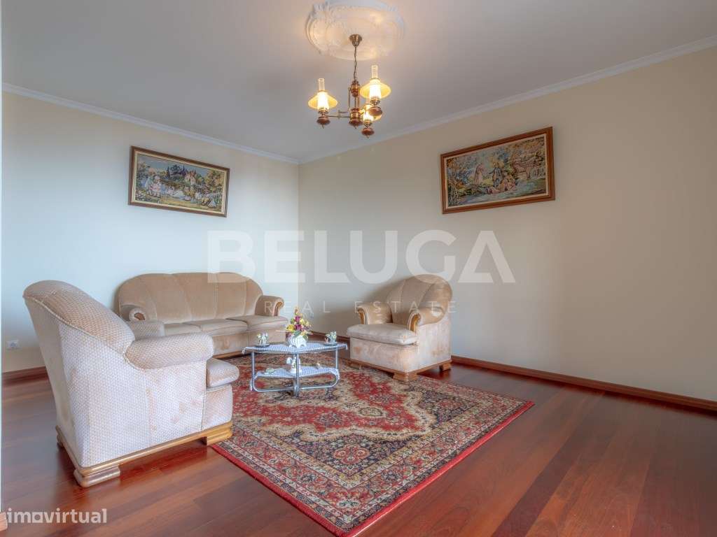 MORADIA T4 COM QUINTAL || URBANIZAÇÃO 'QUINTA DO FAIAL' (FUNCHAL)-44