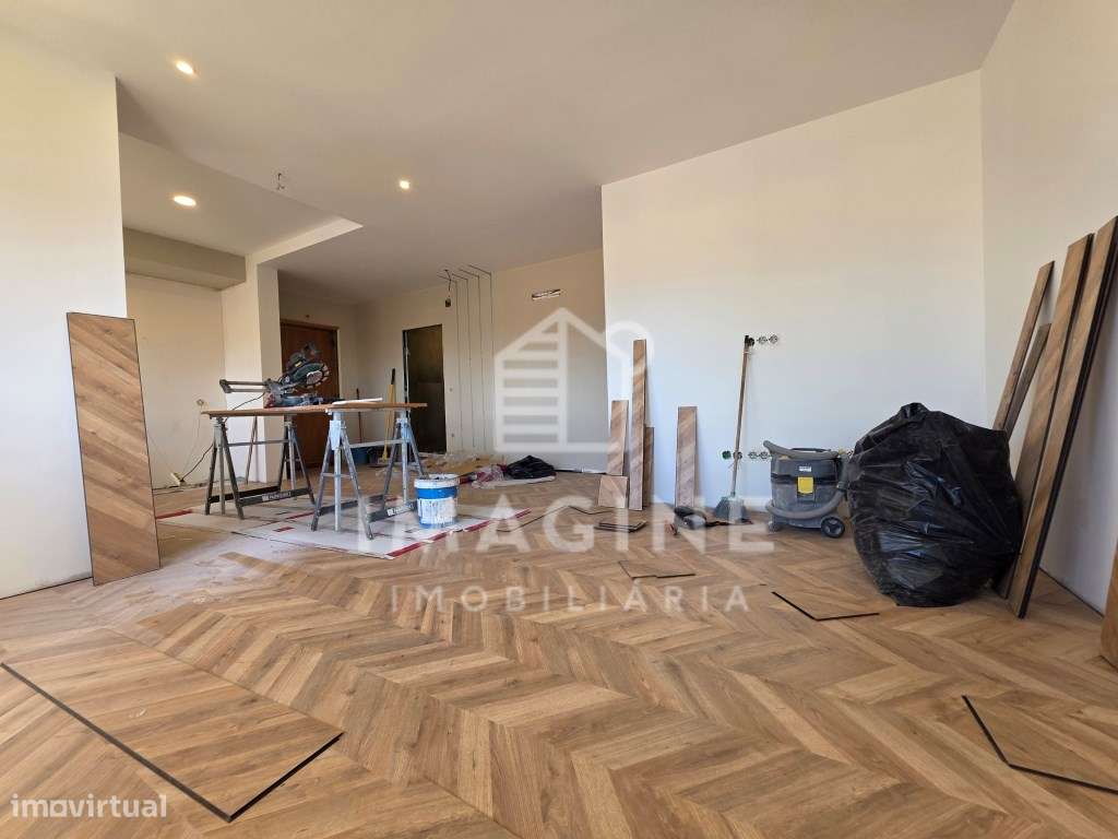 Apartamento T3 totalmente renovado- Centro da Cidade com Vista Rio - Grande imagem: 2/32