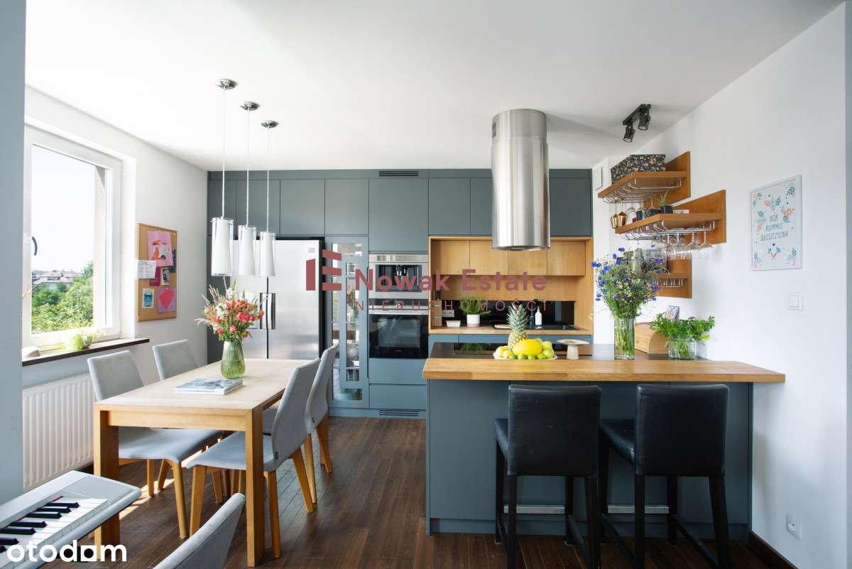 do wejścia, 2 balkony, garaż, zielona okolica-0