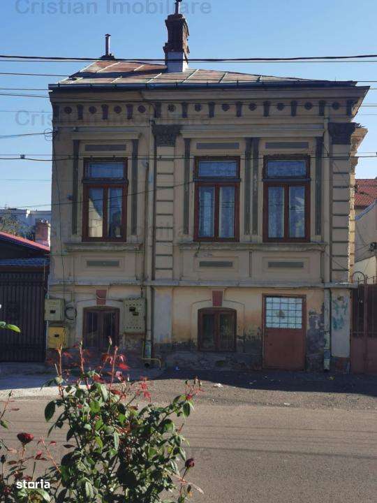 Casa Demisol si Etaj, suprafata construita 150 mp, zona Ultracentrala - Imagine principală: 4/5