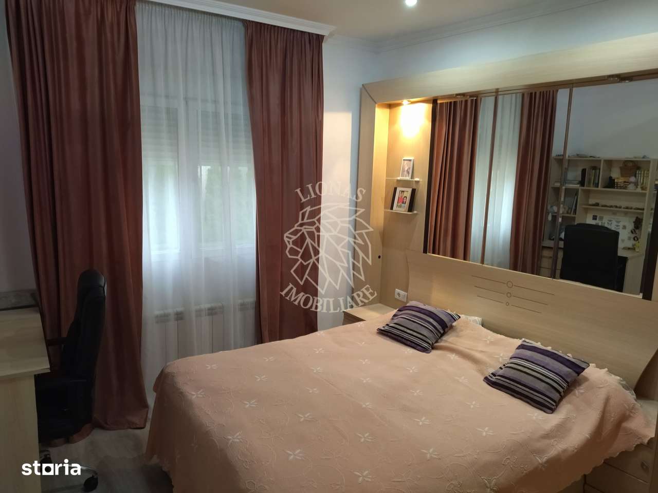 Casa de Lux 7 camere-270 mp-curte amenajata-teren 2312 mp-Salva - Imagine principală: 5/9