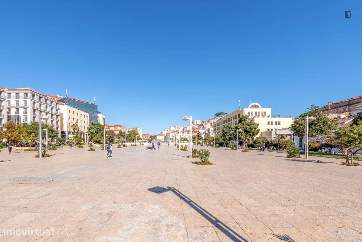 Quarto - localizado em Mouraria Lisbon - Grande imagem: 4/8