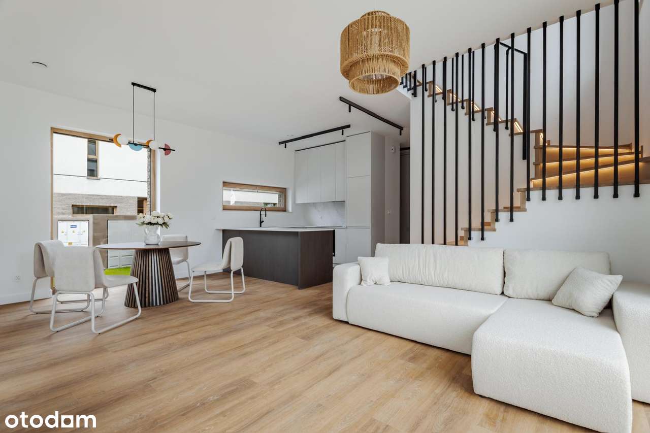 Dom na sprzedaż, 4 pokoje, 99 m², Majdan