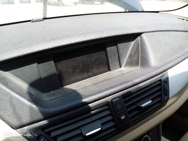 Display / Ecrã / Computador De Bordo Bmw X1 (E84) - 1