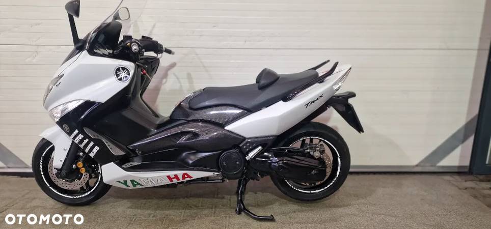 Yamaha Tmax - 11