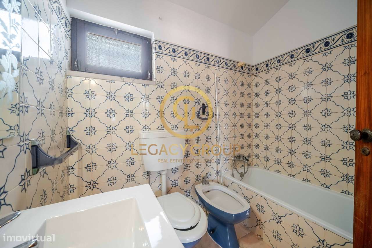 Moradia T2 com Terraço, Garagem e Vista Mar em Albufeira-16