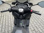 Yamaha X-max - 7