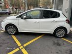 Peugeot 208 1.2 PureTech Style - 27