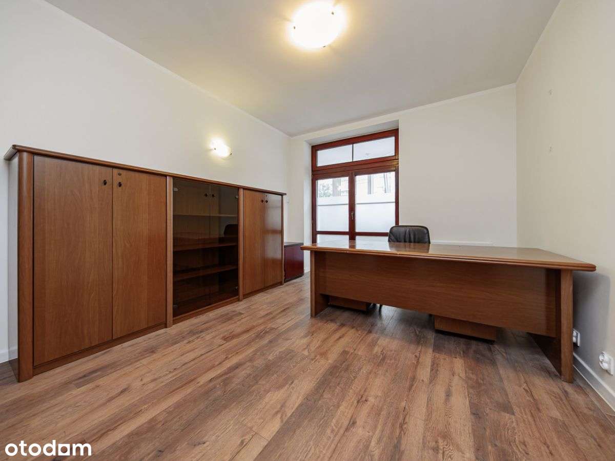 Na sprzedaż przestronne biuro 179,7 m² | Wola-3