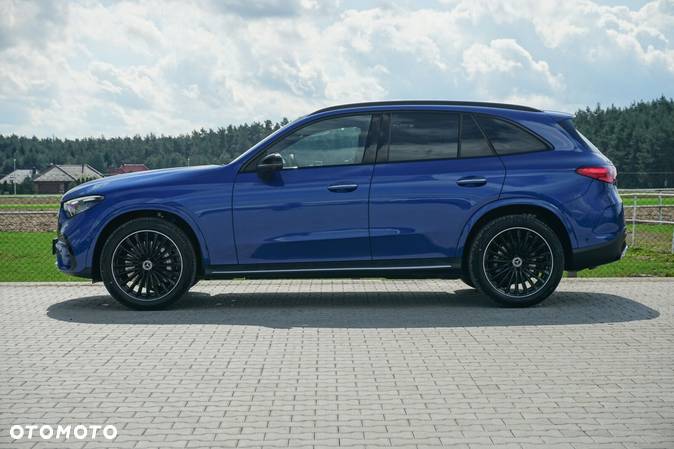 Mercedes-Benz GLC 220 d 4-Matic AMG Line - 3