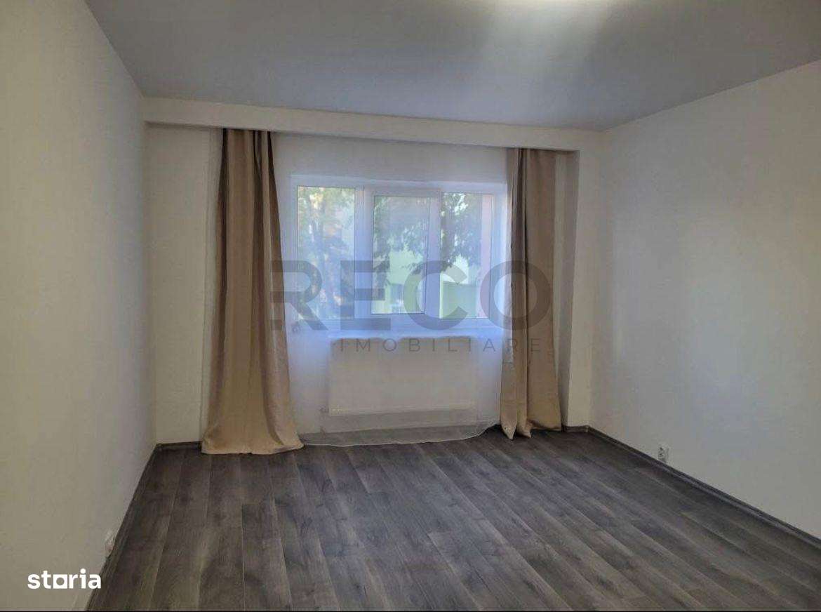 RECO Apartament 3 camere decomandat - Imagine principală: 4/8