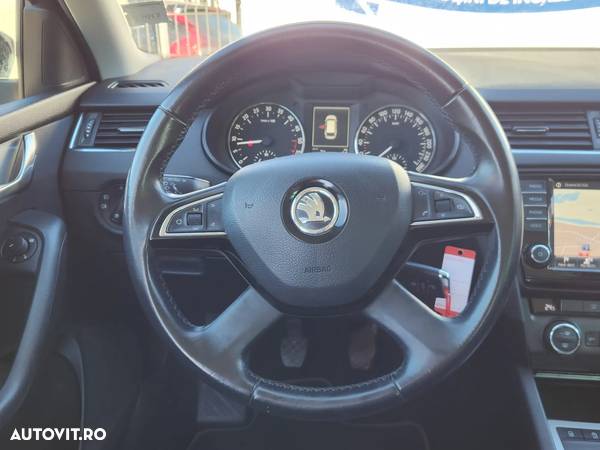 Skoda Octavia Combi 1.6 TDI GreenLine - 10