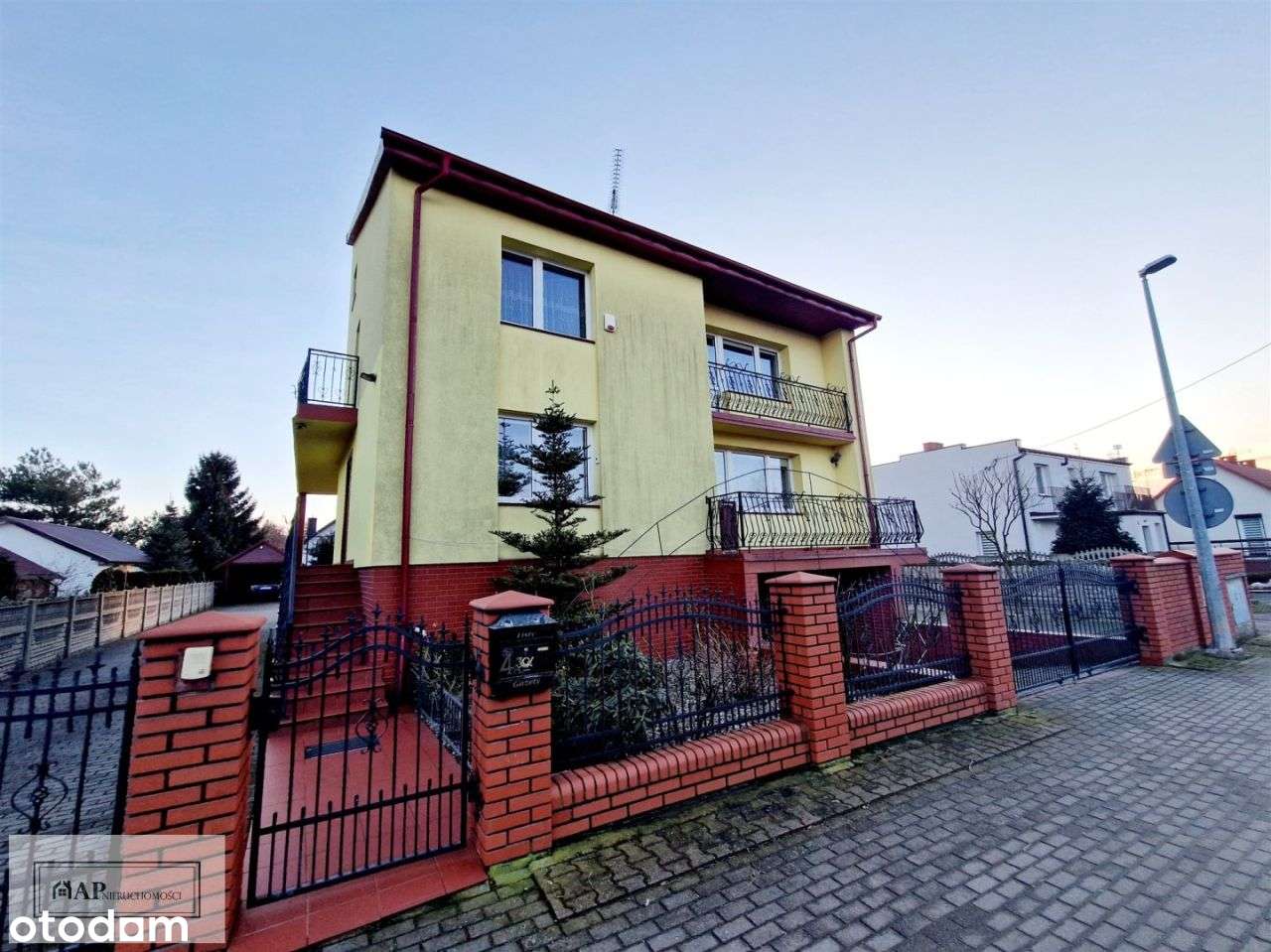 Dom os. Wilków 180m, z ogrodem! Okazja!-2