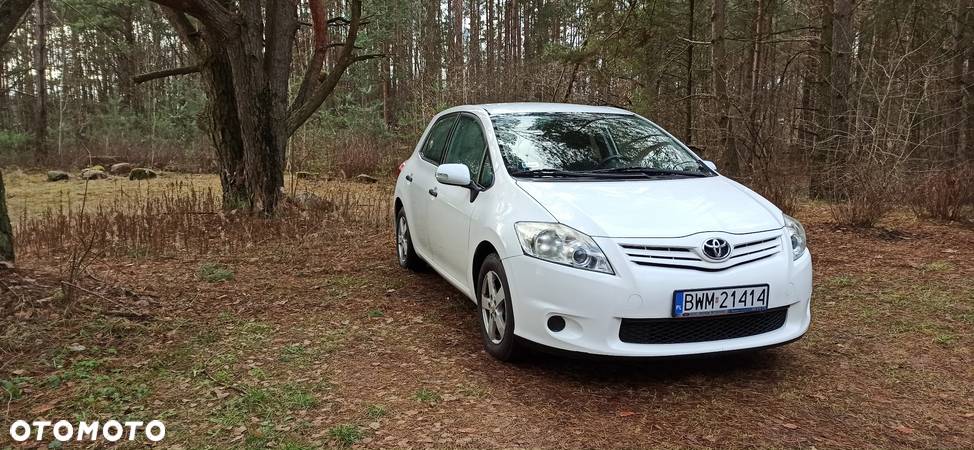 Toyota Auris 1.33 VVT-i Active - 1