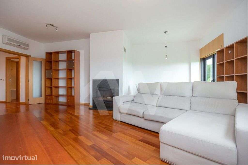 Apartamento T3 em Santa Clara, para Arrendamento - Grande imagem: 2/27