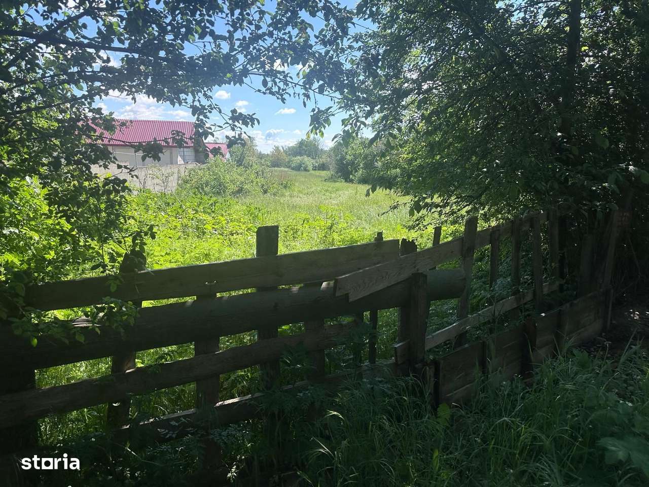 VÂNZARE TEREN CU POTENȚIAL MULTIPLU - Imagine principală: 2/5