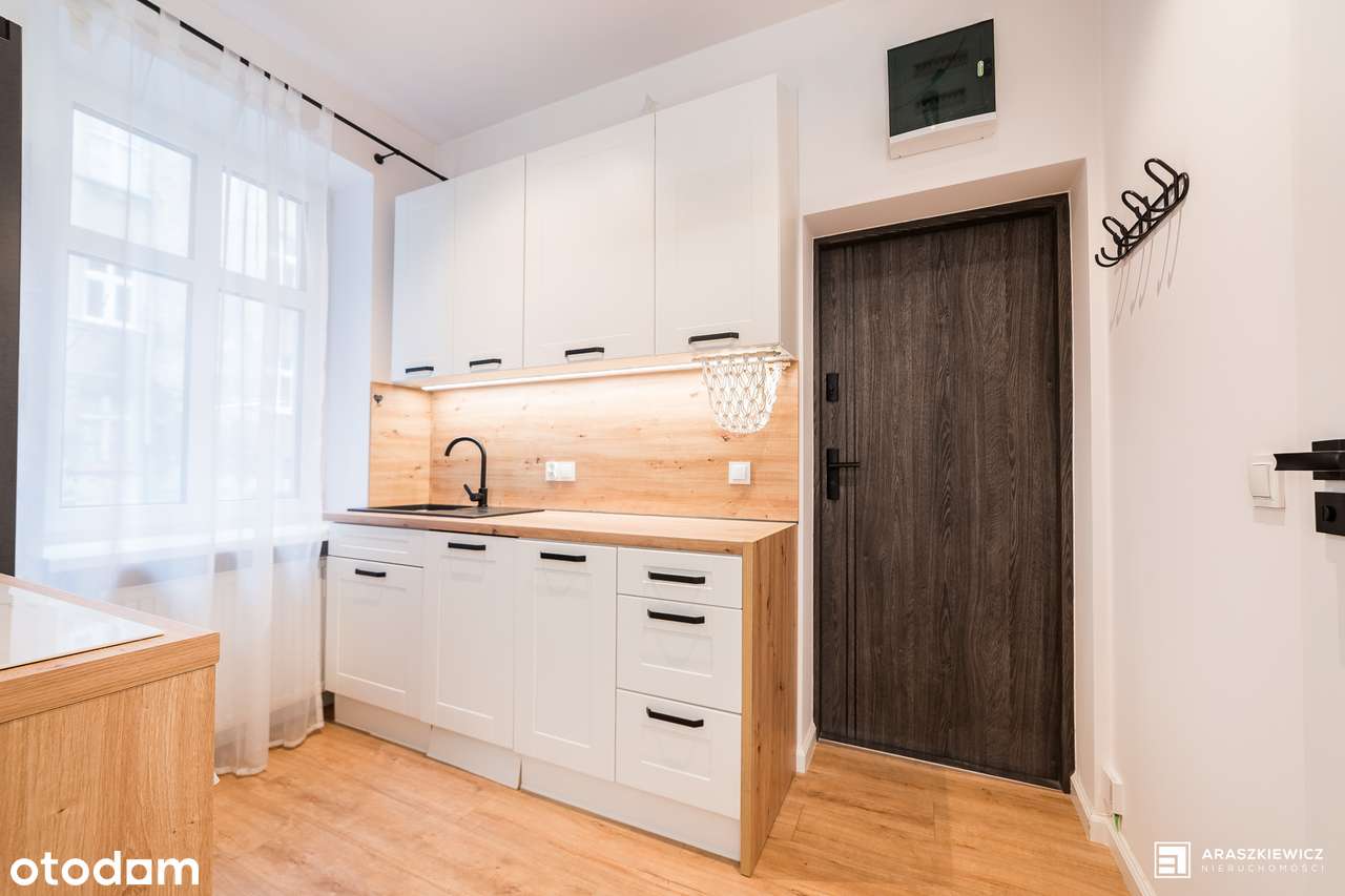 STYLOWE mieszkanie 37 m² po remoncie w sercu Łazarza, OSOBNA GARDEROBA-8