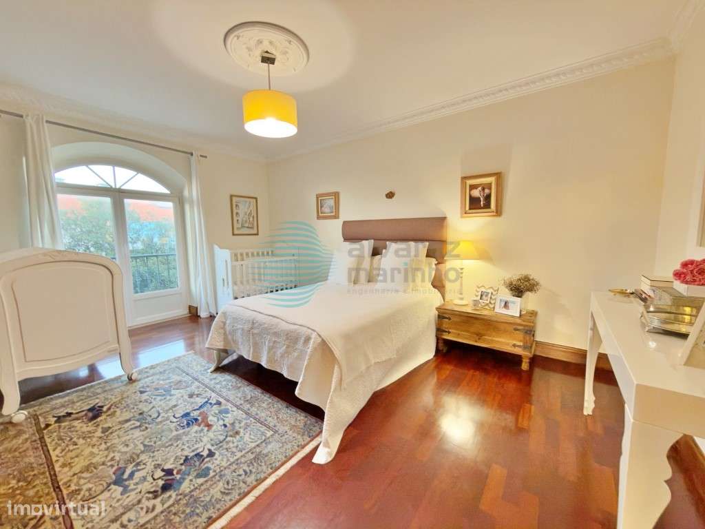 Moradia V5 com terreno com 2075m2, vista de mar-50